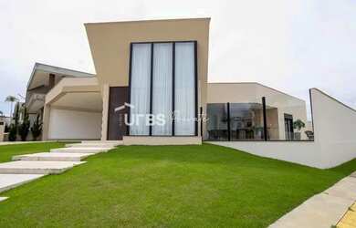 Imagem 4: Portal do Sol Garden. 236m² de Área, 3 Vagas na garageme4 Dormitórios