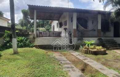 Imagem: A casa em condomínio possui 3 Dormitórios, 3 Banheiros, 4