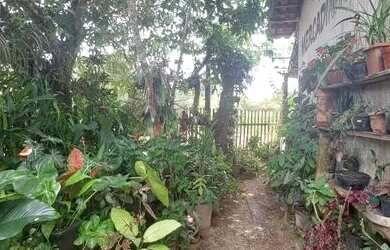 Imagem: A casa possui 2 Dormitórios, 1 Banheiro e está localizado