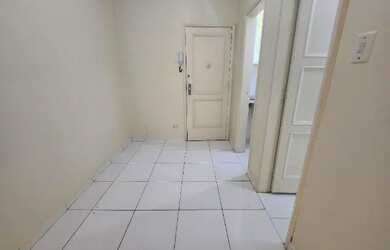 Imagem 7: Quarto e Sala na Praia de Copacabana - Av Atlântica Posto 5