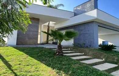 Imagem 2: Residencial - Kurumin. Piscina, Churrasqueira, 394m² de Áreae5 Vagas...