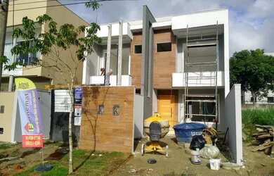 Imagem: A casa em condomínio possui 3 Dormitórios, 1 Banheiro, 1 Vaga