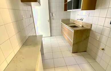 Imagem 14: Pituba 2/4 Varanda Suíte Canadense Lindo Armários Pronto Para Morar...