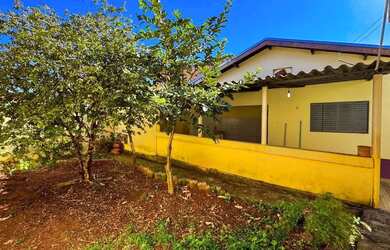 Imagem 8: Casa Térrea à venda com 2 dormitórios e churrasqueira no quintal na...