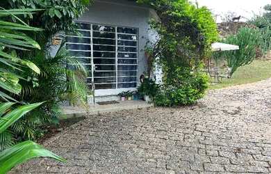 Imagem: A casa possui 1 Dormitório, Acomodam 2 pessoas, Imóvel mobiliado