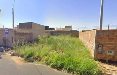 Imagem: O terreno possui 200m² de Área e está localizado em São