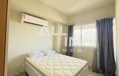 Imagem: O apartamento possui 1 Dormitório, 1 Banheiro, 1 Vaga na garagem