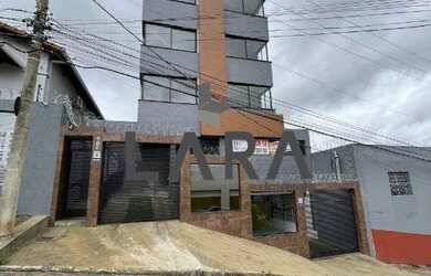 Imagem: O studio possui 1 Dormitório, 1 Banheiro, 4 Vagas na garagem