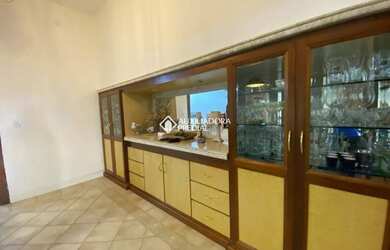 Imagem 5: Casa espaçosa na Trindade