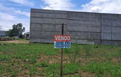 Imagem: O terreno possui 300m² de Área e está localizado em Setor