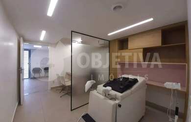 Imagem 16: Casa comercial disponível para aluguel no bairro Martins em Uberlândia