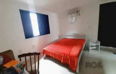 Imagem 6: Casa em Menino Deus. Churrasqueira, Área de serviço, 242m² de Áreae4...