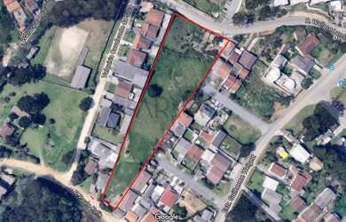 Imagem: O terreno possui 5.000m² de Área e está localizado em Santa