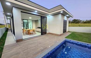 Imagem: A casa em condomínio possui 3 Dormitórios, 5 Banheiros, 2