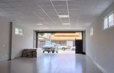 Imagem: O depósito possui 3 Vagas na garagem, 124m² de Área, Imóvel