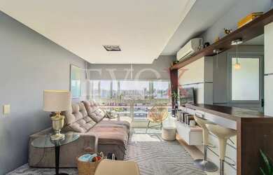 Imagem: O studio possui 2 Dormitórios, 2 Banheiros, 2 Vagas na garagem