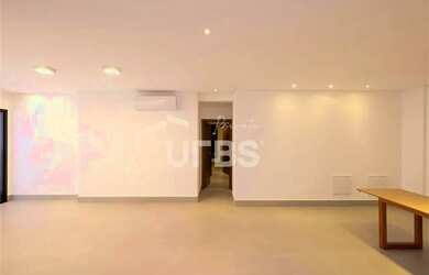 Imagem: O apartamento possui 3 Dormitórios, 4 Banheiros, 2 Vagas na