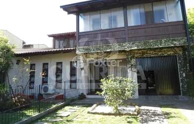 Imagem 1: Casa à venda Avenida Guarujá, Guarujá - Porto Alegre