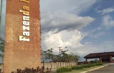 Imagem: A casa em condomínio possui 3 Dormitórios, 3 Banheiros, 1