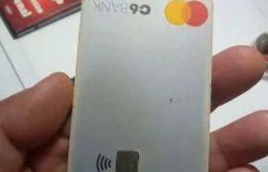 Imagem: A casa possui 2 Dormitórios, 1 Banheiro, Varanda e está localizado