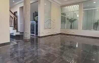 Imagem: A casa em condomínio possui 4 Dormitórios, 5 Banheiros, 4