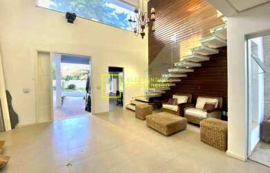 Imagem: A casa em condomínio possui 3 Dormitórios, 3 Banheiros, 4