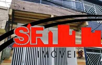 Imagem: A casa possui 3 Dormitórios, 2 Banheiros, 1 Vaga na garagem