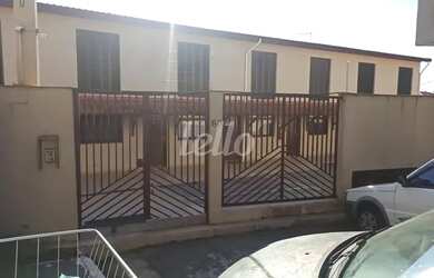 Imagem: A casa possui 2 Dormitórios, 1 Banheiro, 1 Vaga na garagem