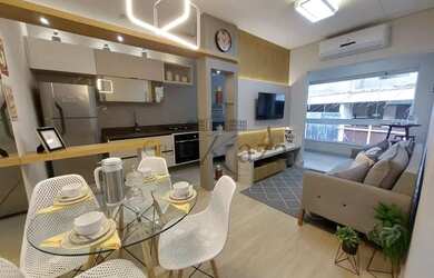 Imagem: O apartamento possui 2 Dormitórios, 2 Banheiros, 1 Vaga na