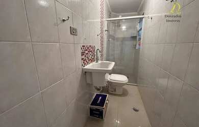 Imagem: O apartamento possui 1 Dormitório, 1 Banheiro, 1 Vaga na garagem