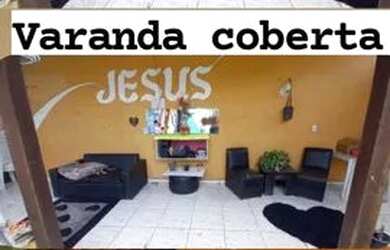 Imagem: A casa possui 4 Dormitórios, 4 Banheiros, 3 Vagas na garagem