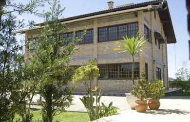 Imagem 9: Casa pra viver feliz. Piscina, Churrasqueira, Área de serviçoe243m²...