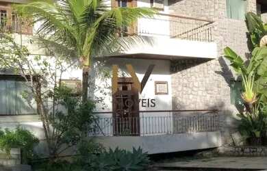 Imagem: A casa em condomínio possui 5 Dormitórios, 5 Banheiros, 5