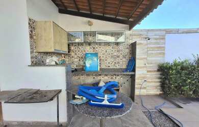 Imagem 12: Vende-se casa. No plaza garden com três quartos, piscina Valor R$280mil reais