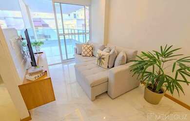 Imagem: O apartamento possui 3 Dormitórios, 2 Banheiros, 2 Vagas na