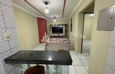 Imagem: O apartamento possui 2 Dormitórios, 1 Banheiro, 1 Vaga na garagem