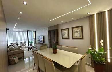 Imagem: O apartamento possui 3 Dormitórios, 4 Banheiros, 2 Vagas na