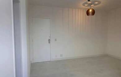 Imagem 4: Imóvel para venda possui 58 metros quadrados com 2 quartos em Barra da...