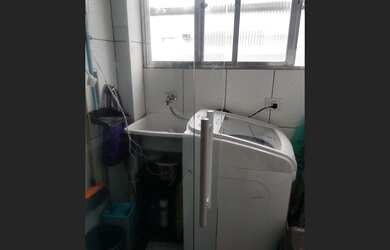 Imagem: O apartamento possui 1 Dormitório, 1 Banheiro, 1 Vaga na garagem