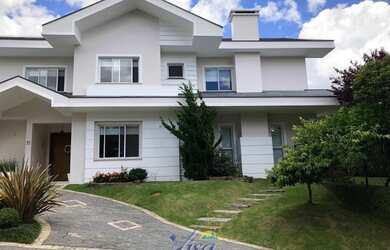 Imagem 2: Casa alto padrão em Condomínio fechado