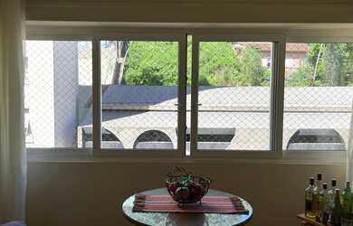 Imagem: O apartamento possui 2 Dormitórios, 1 Banheiro, 77m² de Área