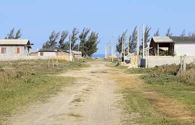 Imagem 3: TERRENO NA PRAIA A 400m DO MAR - USUCAPIÃO ENCAMINHADO - FRENTE NORTE