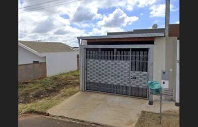 Imagem: A casa possui Imóvel de leilão e está localizado em Astorga