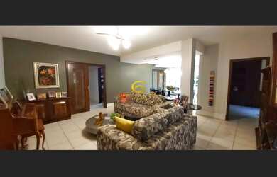 Imagem 7: Casa em Fradinhos. 447m² de Área Privada, 4 Vagas na garageme3 Dormitórios