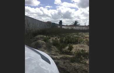 Imagem: O terreno possui 200m² de Área e está localizado em São