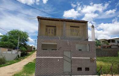 Imagem 16: Casa na Rua Joana Angélica 1 andar 4 quartos, 2 banheiros, sacada, garagem