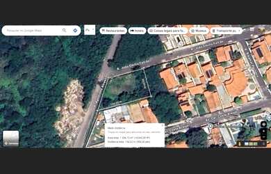 Imagem: O terreno possui 1.319m² de Área e está localizado em Teresina