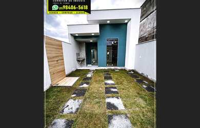 Imagem: A casa possui 2 Dormitórios, 1 Suíte, 1 Banheiro, Acomodam