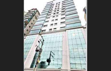 Imagem: O apartamento possui 4 Dormitórios, 4 Suítes, 5 Banheiros