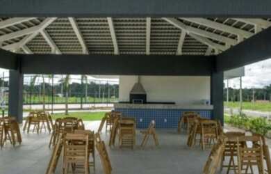 Imagem: O terreno possui 230-0m² de Área e está localizado em Marituba